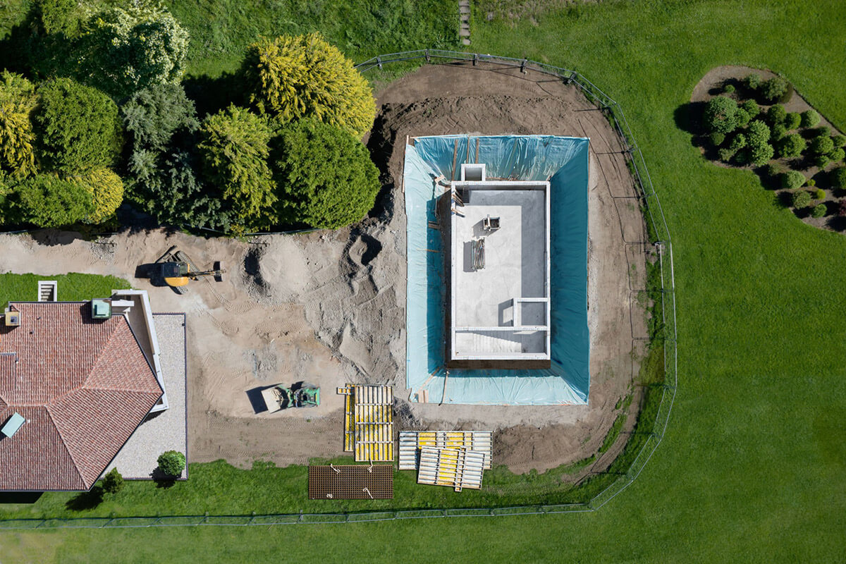 Vue drone site de construction d’un bunker NRBC privé