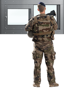 Passe-armes coulissant blindé pour armée