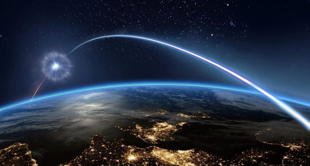 Lancement missile balistique hypersonique