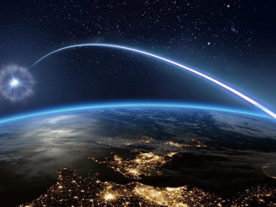 Lancement missile balistique hypersonique