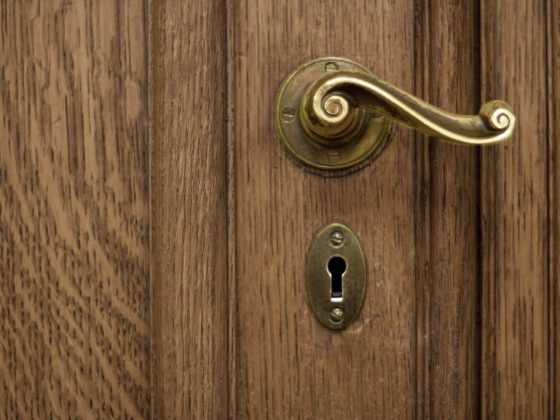 Comment renforcer une vieille porte contre l’effraction